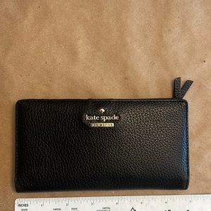 Kate Spade Large Slim Bifold Wallet